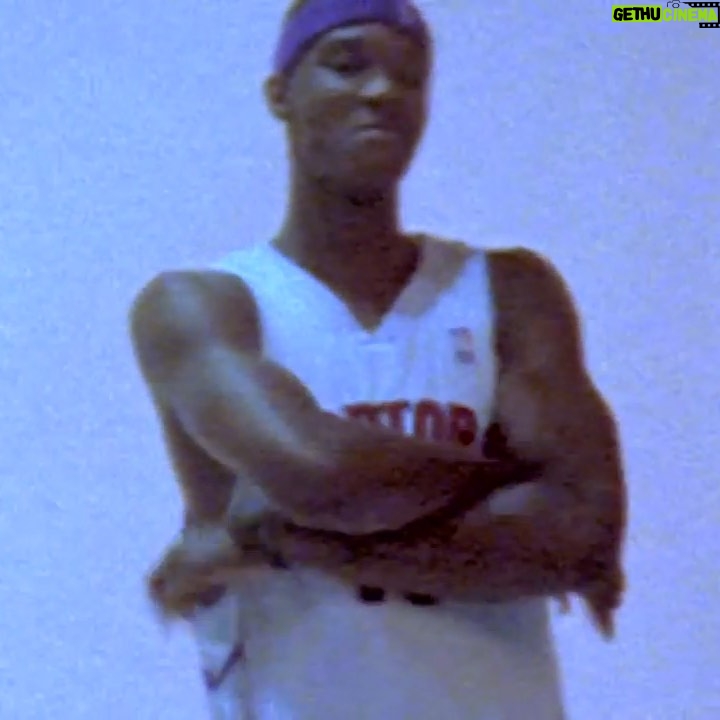 Chris Bosh - 6.7K Likes - 18 years, a whole adult, since my first NBA game.
Time flies, man.