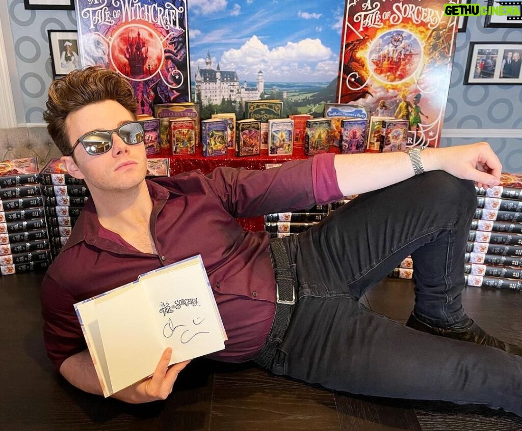 Chris Colfer Instagram - This #BlackFriday stop by your local @barnesandnoble for a signed copy of #ATaleOfSorcery! (Obnoxious author not included.) #BNSignedEditions #ATaleOfMagic #TheLandOfStories #GiftsForKids #HolidayShopping