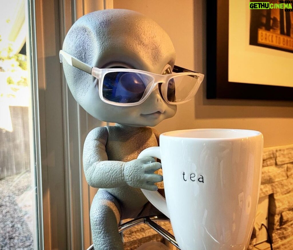 Chris Colfer Instagram - Me watching the news today. #UFOHearings #IToldYouSo 👽🛸
