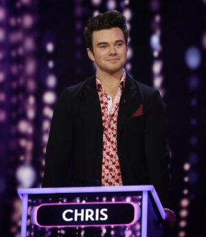 Chris Colfer Instagram - You can catch me and @msamberpriley tonight on @namethattunefox. I’ll be playing for the incredible @makeawishamerica. 😎🎤🎶