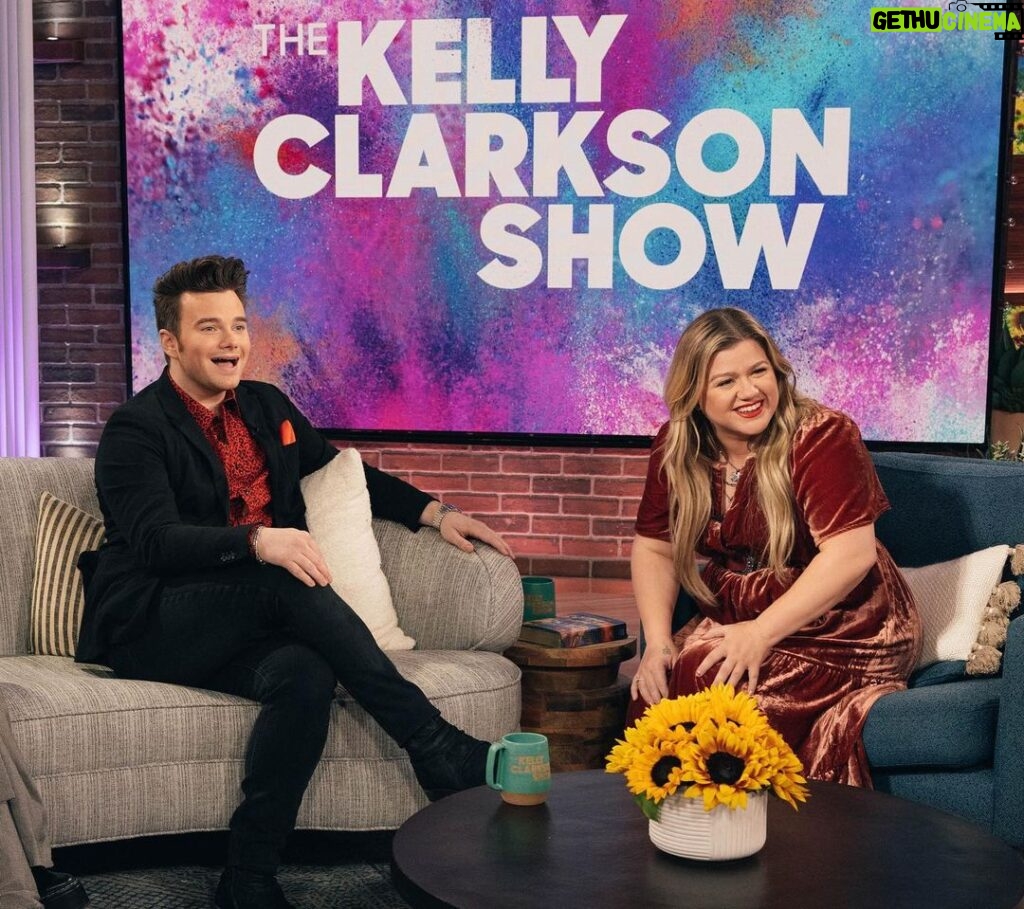 Chris Colfer Instagram - I had such a blast on the @kellyclarksonshow. She might be the sweetest person on earth. And I got to hang with the amazingly talented @dovecameron too. Check your local listings to watch 😎