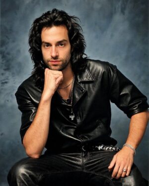 Chris D'Elia Instagram - Which version of me you smashin?