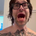 Chris D'Elia Instagram - Really killed ya'll with that last note 🔥 #merrychristmas #silentnight