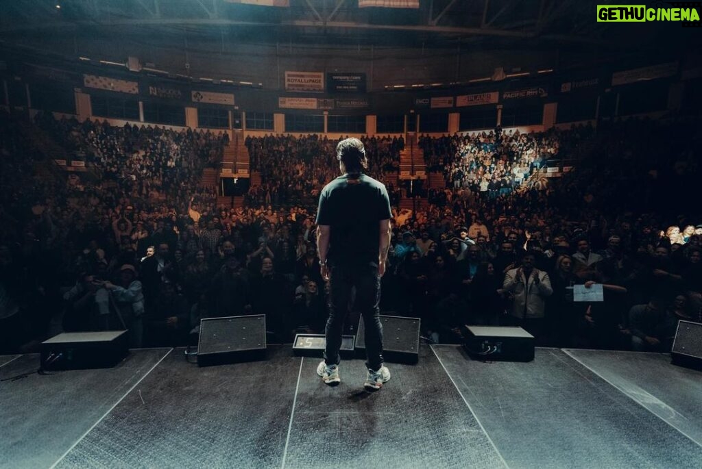 Chris D'Elia Instagram - All the seats were warm in Kelowna, BC. Photos by @blkheartsam