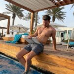 Chris Hughes Instagram - What am I reading… the best wrong answer 📖🤓 prize to the winner! Could live here so easy, what a place! @visitabudhabi @saadiyatbeachclub #SummerInAbuDhabi #SaadiyatBeachClub ad Saadiyat Beach Club