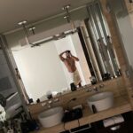 Chris Hughes Instagram - Good morning people; let’s get it today. Happy Friday 🫶🏼 London, United Kingdom
