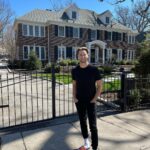 Chris Hughes Instagram – The ‘Home Alone’ House; can’t tell you how buzzing I was to be here 😍 ps second pic kinda obligatory Home Alone House