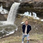 Chris Hughes Instagram - Always take the scenic route! Nature will never be boring 😍 Had the best time here in Minnesota and Chicago. Travelling and seeing the world has always been something that continues to fascinate me, there’s so much beauty on this planet, America never disappoints. @meetminneapolis #MeetMPLS Minnehaha Falls