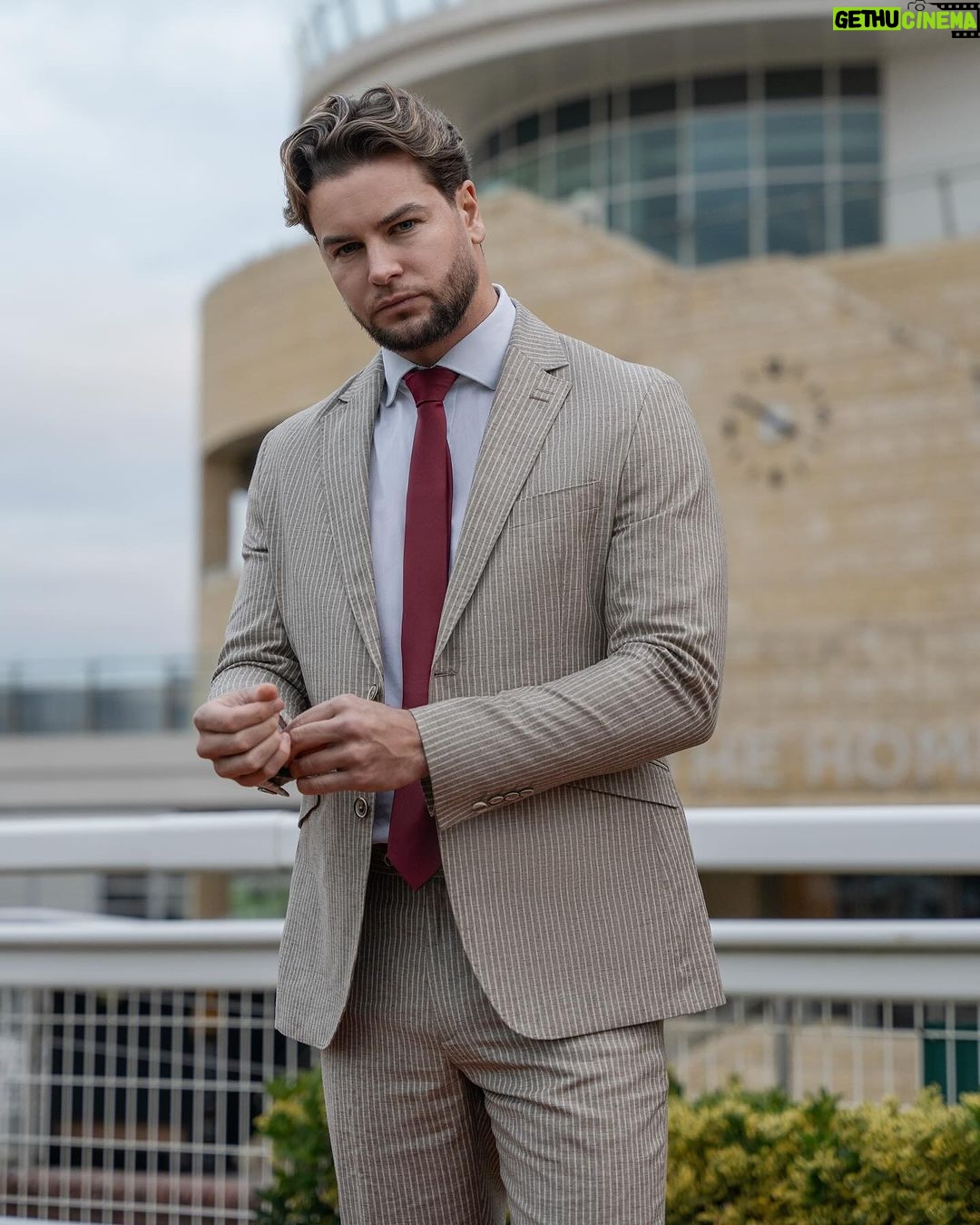 Chris Hughes Instagram - Suited and booted with @houseofcavani! 😏 Get ‘Raceday Ready’ with me! Shop my Cheltenham & Grand National looks online now 🐎 use my code ‘HUGHES20’ at checkout for 20% off everything online! Link in my bio ad 👔🙌🏼
