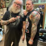 Chris Jericho Instagram - Thanks to my bro @flacomartinez13 for finishing up my @davidbowie piece (a few days after the anniversary of his passing in 2016 no less) at @studioevolvetattoo in Virginia Beach, VA tonight! Flaco’s color and detail is second to none, which is why he’s done ALL my tattoo work since 2012! Studio Evolve
