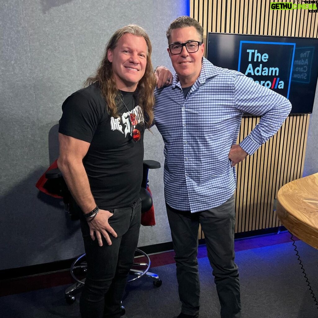 Chris Jericho Instagram - Great chat with my bro @adamcarolla for the #TheAdamCarolla show today, talking Covid stupidity, our @maskedsingerfox rivalry, @burtoncummings, my dads hockey career, ring generals & and our opinions on by the book bartenders & oysters! Plus I do my “Martin Short doing Kate Hepburn” impression and more! Check it out NOW on adamcarolla.com or whenever u listen to your podcasts! Adam Carolla studio