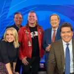 Chris Jericho Instagram - Always a blast seeing @samontv and all my friends at @ktla5news as we get ready for a HUGE weekend with #aewcollision & #AEWRampage TONIGHT and #AEWFullGear TOMORROW at @thekiaforum, as well as the premiere of #CountryHeartsChristmas THIS SUNDAY on @up_tv! @aew @ktla_entertainment KTLA Studios