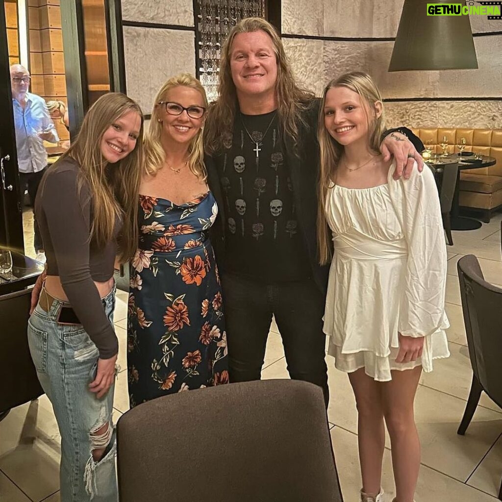 Chris Jericho Instagram - Great surprise birthday dinner at @meatmarkettampa with my girls @lockon27, @_cheyenne_irvine & @sierrairvinee! So much love and fun & a Great way to start off my super long birthday celebration.. as I prepare to fly to Tokyo later today for @ddt_prowrestling and my showdown with @realtakesoup on Sunday!!! Meat Market Tampa