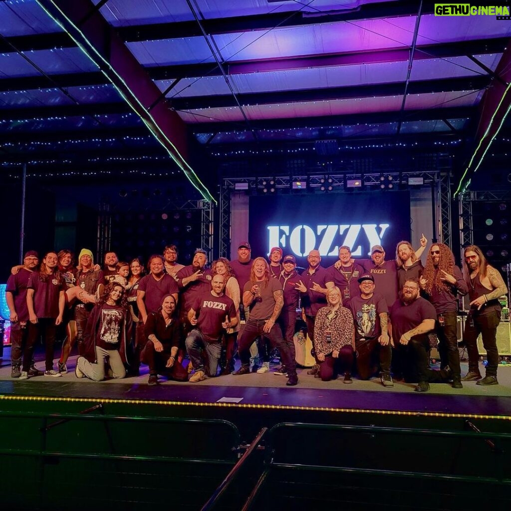 Chris Jericho Instagram - Thanks to our friends in @seventhdayslumber, @officialmagdalenerose & @thenocturnalaffair, along with our Killer Crew for making this leg of @fozzyrock’s #SpotlightOnAmerica tour such a success! And thanks to the thousands of you who came and rocked with us over the past month!! Last night in Memphis, we played our last show of 2023, but We will fire it up again on the #SpotlightOnTheUK tour, coming up this Feb! Tix and VIP available NOW at fozzyrock.com! BMI Event Center