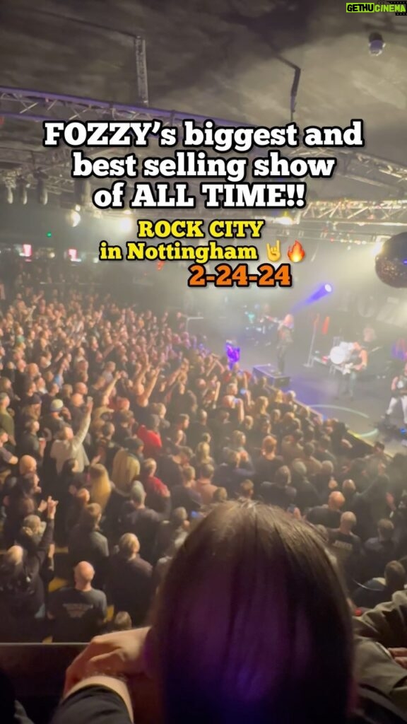 Chris Jericho Instagram - ROCK CITY! 🔥 You broke our record for the most #fozzy tickets sold for a single show EVER!! 🎫 THANK YOU, @rockcitynottingham for a #Rock show for the ages! What a crowd!! Can you believe that we only have TWO more dates left on our ‘Spotlight on the UK’ Tour? We’ll see you tomorrow, Buckley 🤘 #nottingham #ukmusic #uk Video: @jaydeeandcoke x @lastminuteleese Nottingham