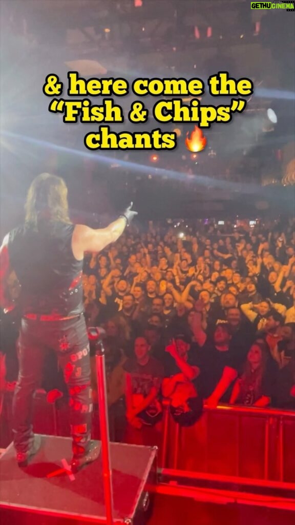 Chris Jericho Instagram - London chants at @electricballroomcamden…. 1. Thank you @fozzyrock 2. “FISH AND CHIPS!” 3. “BANGERS & MASH” This has been one of the GREATEST @fozzyrock tours EVER and we still have FOUR more shows to go!!! THANK YOU #London and we will see you tomorrow in #Wolverhampton at @kkssteelmill!! #fozzy Video: @jaydeeandcoke London, United Kingdom