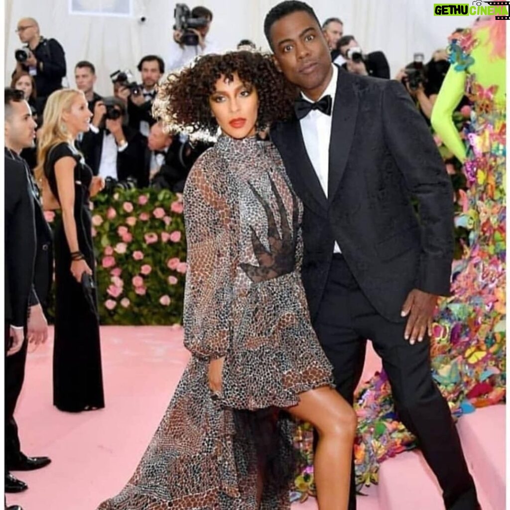 Chris Rock Instagram - Dropped out of school so I never went to the prom . It’s never to late.