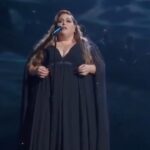 Chrissy Metz Instagram - Reminiscing… 4 years ago today at the Oscars 💙 #imstandingwithyou