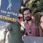 Chrissy Metz Instagram - Fam for life. Day One. 🪧💪 #sagaftrastrike @mandymooremm @jonhuertas @sagaftra Los Angeles, California