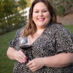 Chrissy Metz Instagram - I have a very joyful heart today… because it’s NATIONAL WINE DAY!!! Y’all go celebrate with a glass of @joyfulheartwineco ❤️🍷🍇 #nationalwineday