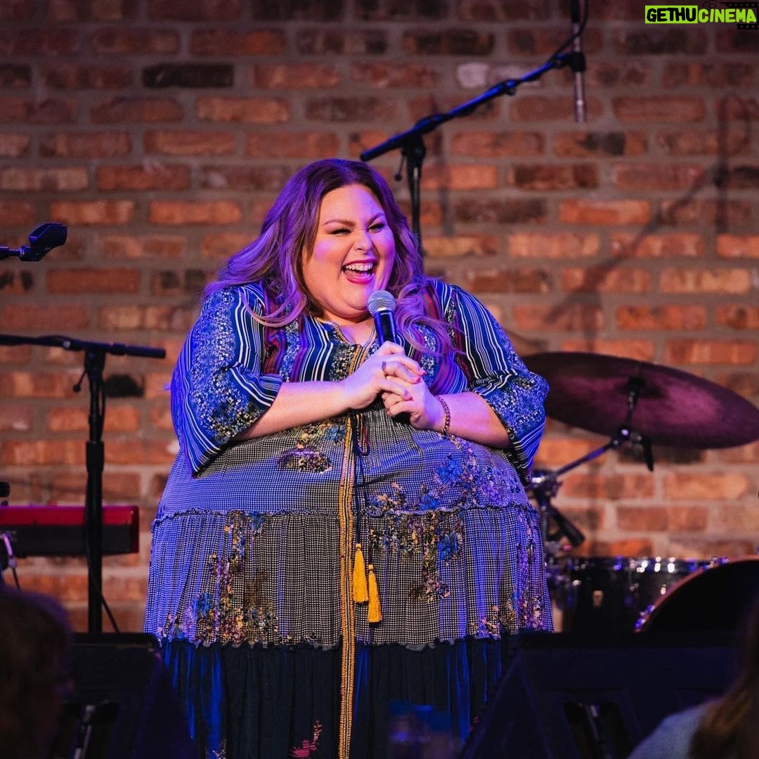 Chrissy Metz Instagram - My #citywinery tour was a whole year ago. Such a dream come true to share more of me with you. 🥹❤️✨