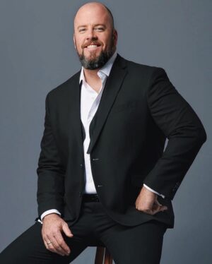 Chrissy Metz Instagram - Happy Birthday to the funniest guy I know! We are all so happy you were born- Love you, Chris!! 
@sullivangrams