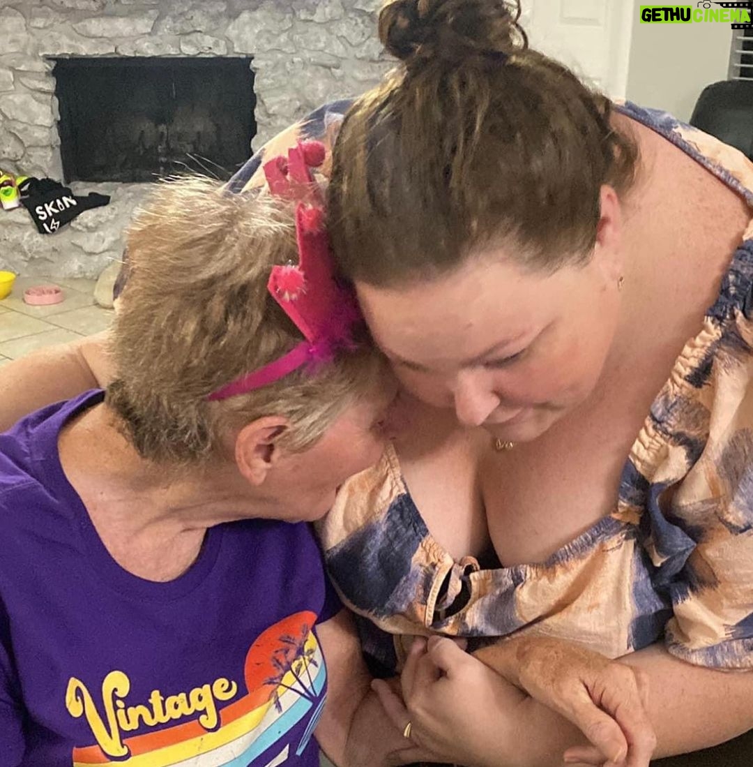 Chrissy Metz Instagram - Happy Mother’s Day to you, Mom! Thank you for fiercely protecting me, loving me unconditionally and giving all you have and then some. I love you to the moon and back and around again. ❤️🌙🔙