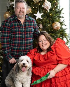 Chrissy Metz Instagram - Merriest Christmas and Happy Holidays! 🎄💫❤️🕊