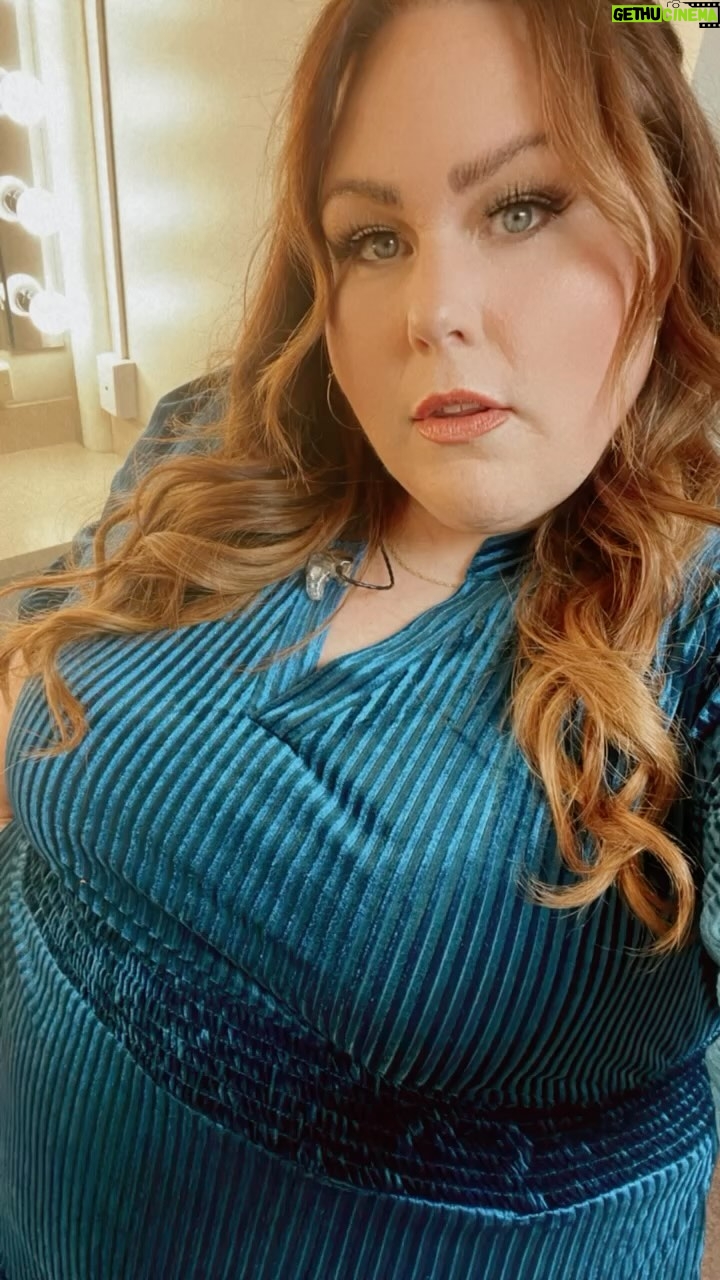Chrissy Metz Instagram - Night three ✨ Palace Theater Greensburg, Pennsyvlania