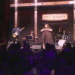 Chrissy Metz Instagram - NYC makin’ me cry last night with that standing ovation 🥺 thank you, thank you, thank you from the bottom of my heart. BOSTON, we’ll see you tonight at @citywinerybos! Few tickets left at the link in my bio / story. 🎥: @garrettrizan Boston, Massachusetts