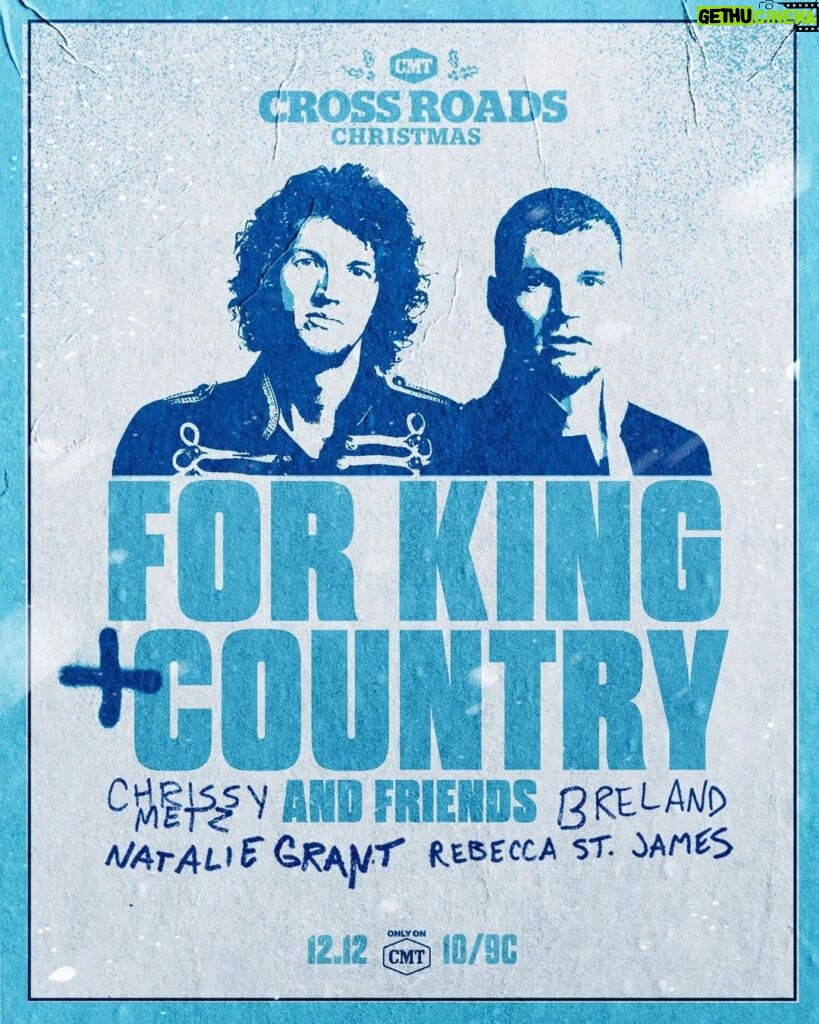 Chrissy Metz Instagram - Tonight!! 🎄 Join me, @forkingandcountry, and many others to celebrate a #CMTcrossroads Christmas! 💚❤️ Tune in at 10/9c on @CMT!