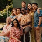 Chrissy Metz Instagram - You first met the Pearson family 6 years ago today… our forever fam. Happy premiere anniversary, #ThisIsUs 💛 Share some of your favorite @nbcthisisus memories below to celebrate.