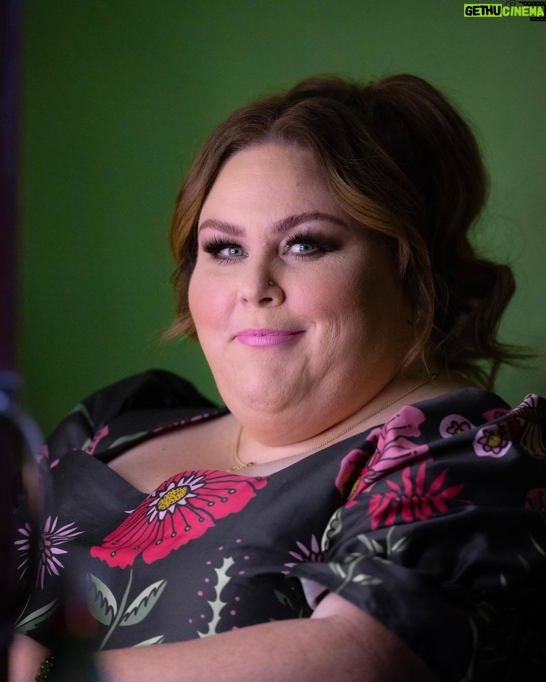 Chrissy Metz Instagram - Pure joy in Chicago last night 🫶 ATLANTA, we’re here and will see you TONIGHT at @citywineryatl. Who’s coming? Ticket link in bio! • 📸: @garrettrizan Atlanta, Georgia