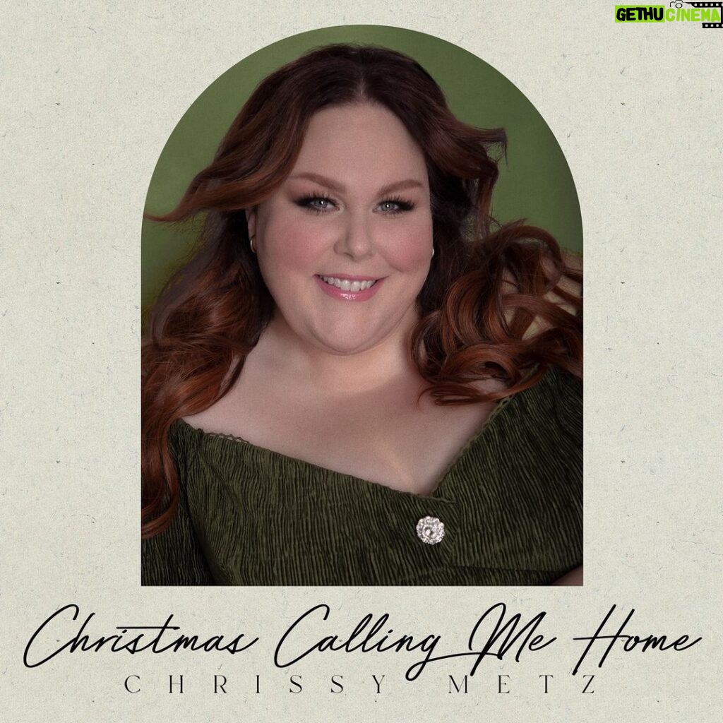 Chrissy Metz Instagram - Are you pine-ing for some holiday music? 🎄I am excited to share that my brand new EP is coming out THIS FRIDAY (11/17). Including a collaboration with @therealjimbrickman… pre-save #ChristmasCallingMeHome now! Link in bio ❤️