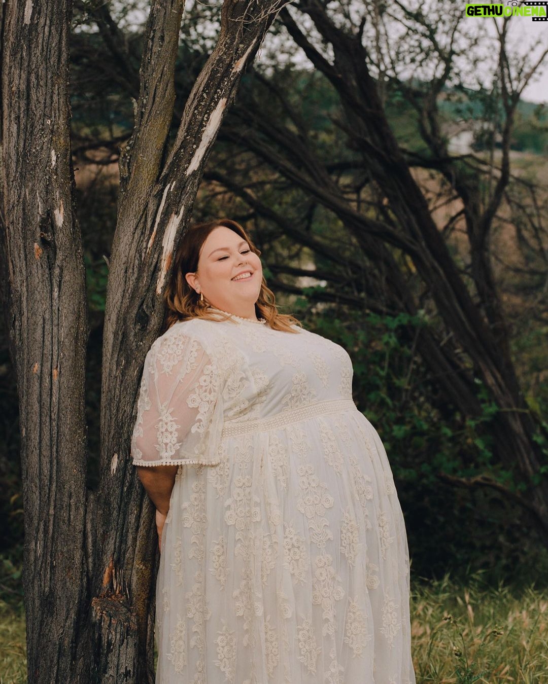 Chrissy Metz - 34.2K Likes - Talked all things therapy, being a Libra, work-life balance, self care, saying goodbye to Kate, and so much more with @verywellmind 🤍 Thank you so much for this cover. Link in bio to read more!
•
- Photographer: @ryanpfluger
- Creative Director: @lizbrownmedia
- Hair Stylist: @haileyadickeshair
- Makeup Artist: @makeupbymotoko
- Fashion Stylist: @highheelprncess
- Producer: @venicebender
- Production Coordinator: @photostills
- Production Assistant: @gabeniles
- Photography Assistant: @_amandayanez
- Videography: @micah_hamilton and @wesfilms