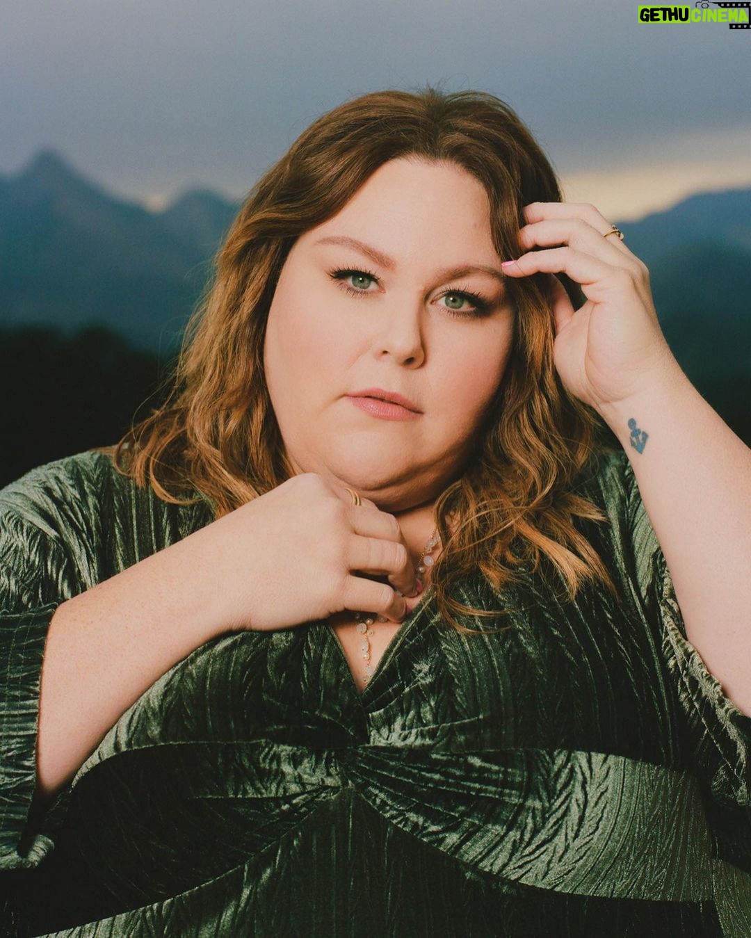 Chrissy Metz - 34.2K Likes - Talked all things therapy, being a Libra, work-life balance, self care, saying goodbye to Kate, and so much more with @verywellmind 🤍 Thank you so much for this cover. Link in bio to read more!
•
- Photographer: @ryanpfluger
- Creative Director: @lizbrownmedia
- Hair Stylist: @haileyadickeshair
- Makeup Artist: @makeupbymotoko
- Fashion Stylist: @highheelprncess
- Producer: @venicebender
- Production Coordinator: @photostills
- Production Assistant: @gabeniles
- Photography Assistant: @_amandayanez
- Videography: @micah_hamilton and @wesfilms