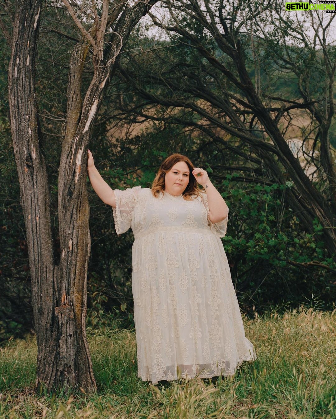 Chrissy Metz - 34.2K Likes - Talked all things therapy, being a Libra, work-life balance, self care, saying goodbye to Kate, and so much more with @verywellmind 🤍 Thank you so much for this cover. Link in bio to read more!
•
- Photographer: @ryanpfluger
- Creative Director: @lizbrownmedia
- Hair Stylist: @haileyadickeshair
- Makeup Artist: @makeupbymotoko
- Fashion Stylist: @highheelprncess
- Producer: @venicebender
- Production Coordinator: @photostills
- Production Assistant: @gabeniles
- Photography Assistant: @_amandayanez
- Videography: @micah_hamilton and @wesfilms