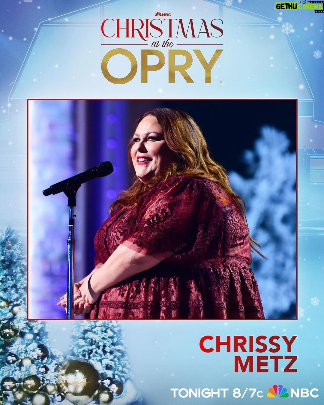 Chrissy Metz Instagram - TONIGHT! 🎄❤️ Had so much fun performing on “Christmas at the Opry”! Tune in this evening at 8/7c on @nbc! Grand Ole Opry