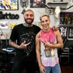Christian Chávez Instagram – transformación, la belleza, el renacimiento, la esperanza, la libertad, la resistencia y el amor .
La mariposa tiene que pasar por un orificio muy pequeño para dejar el capullo, eso es un claro ejemplo que a veces el esfuerzo es exactamente lo que necesitamos en nuestras vidas. Si pasáramos  la  vida sin ningún obstáculo, nos paralizaríamos, no seríamos tan fuertes como podríamos ser y no podríamos volar. 🦋 The California Dream Tattoos