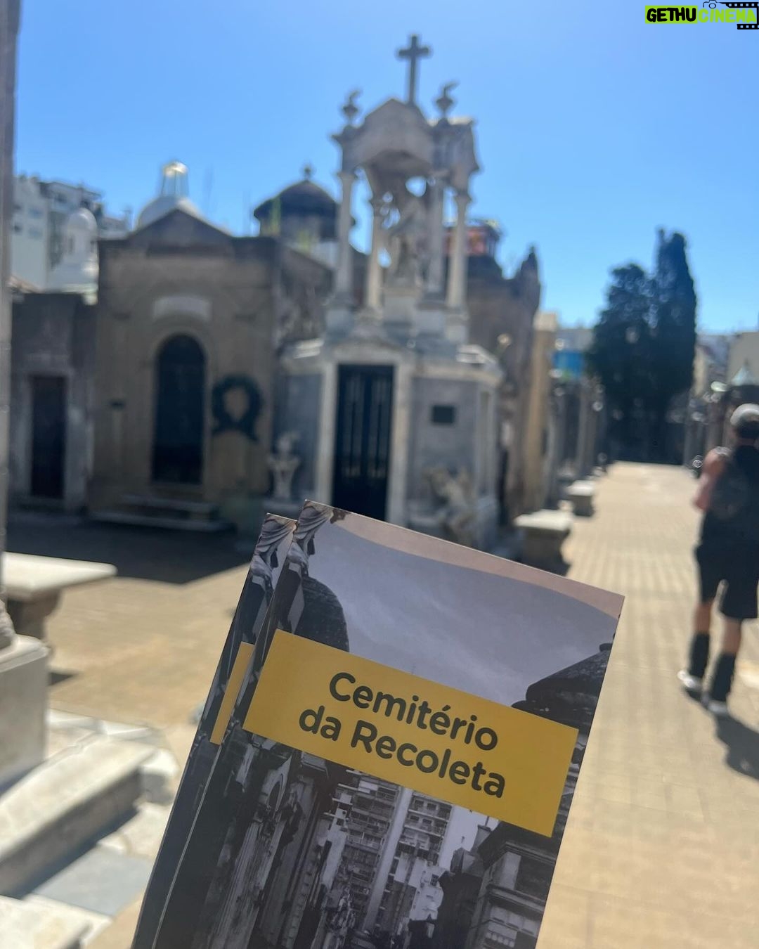Christian Chávez Instagram - “Donde existe una necesidad nace un derecho”. Evita ✨ Cementerio de la Recoleta