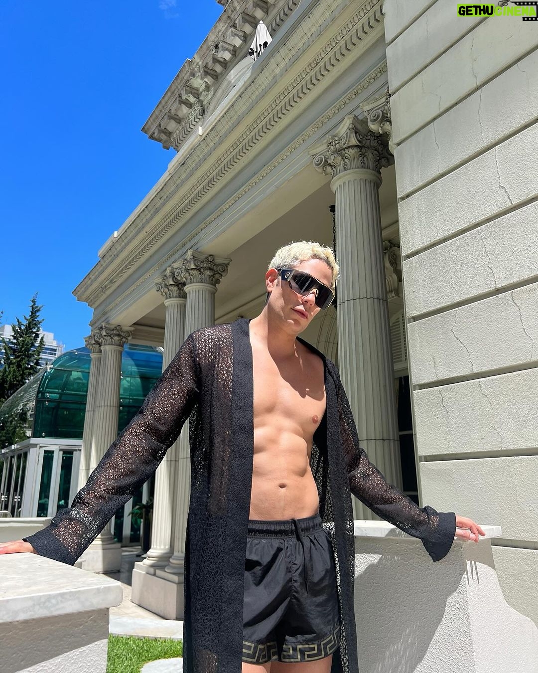 Christian Chávez Instagram - 2024 ✨🦋 Buenos Aires, Argentina