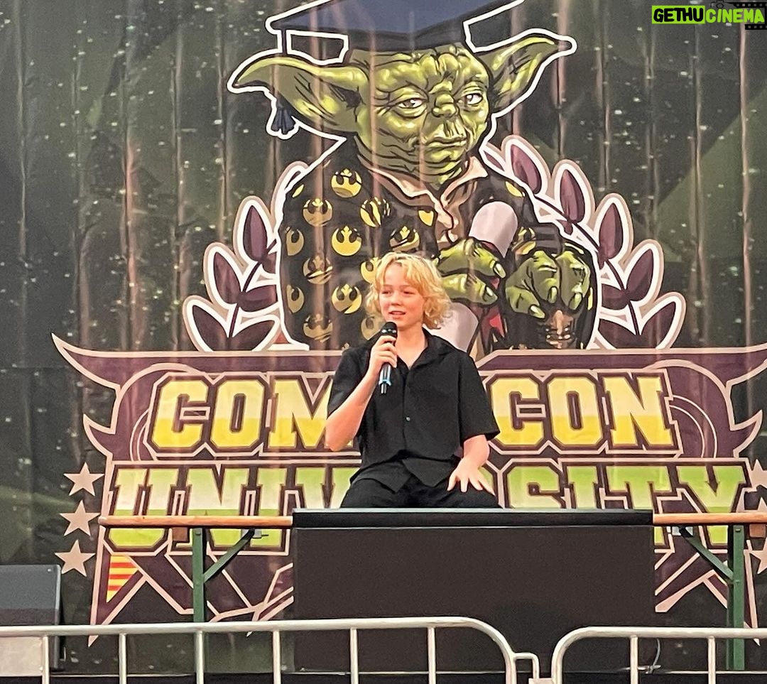 Christian Convery Instagram - Great time at @comicconbrussels - With @monkeyafterdark Brussels, Belgium