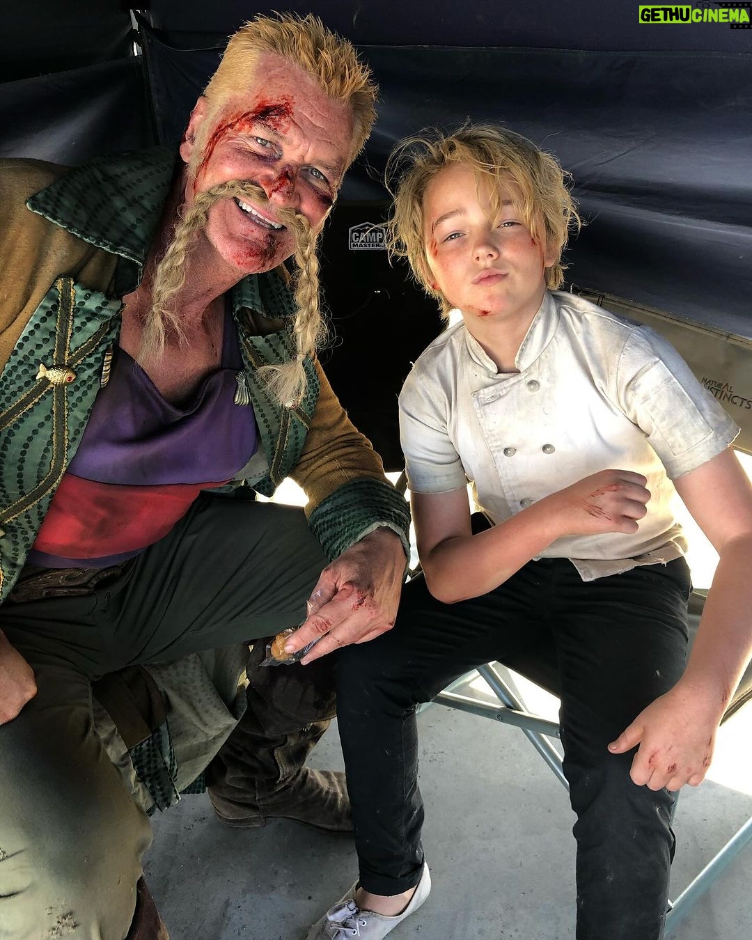 Christian Convery Instagram - Some behind the scenes of Young Sanji and Chef Zeff on Netflix One Piece! @onepiecenetflix @craigjfairbrass @netflix #oncepiece #youngsanji #chefzeff @onepiecenxbr @onepiecebrasil @onepiecenewsalerts Capetown,SouthAfrica
