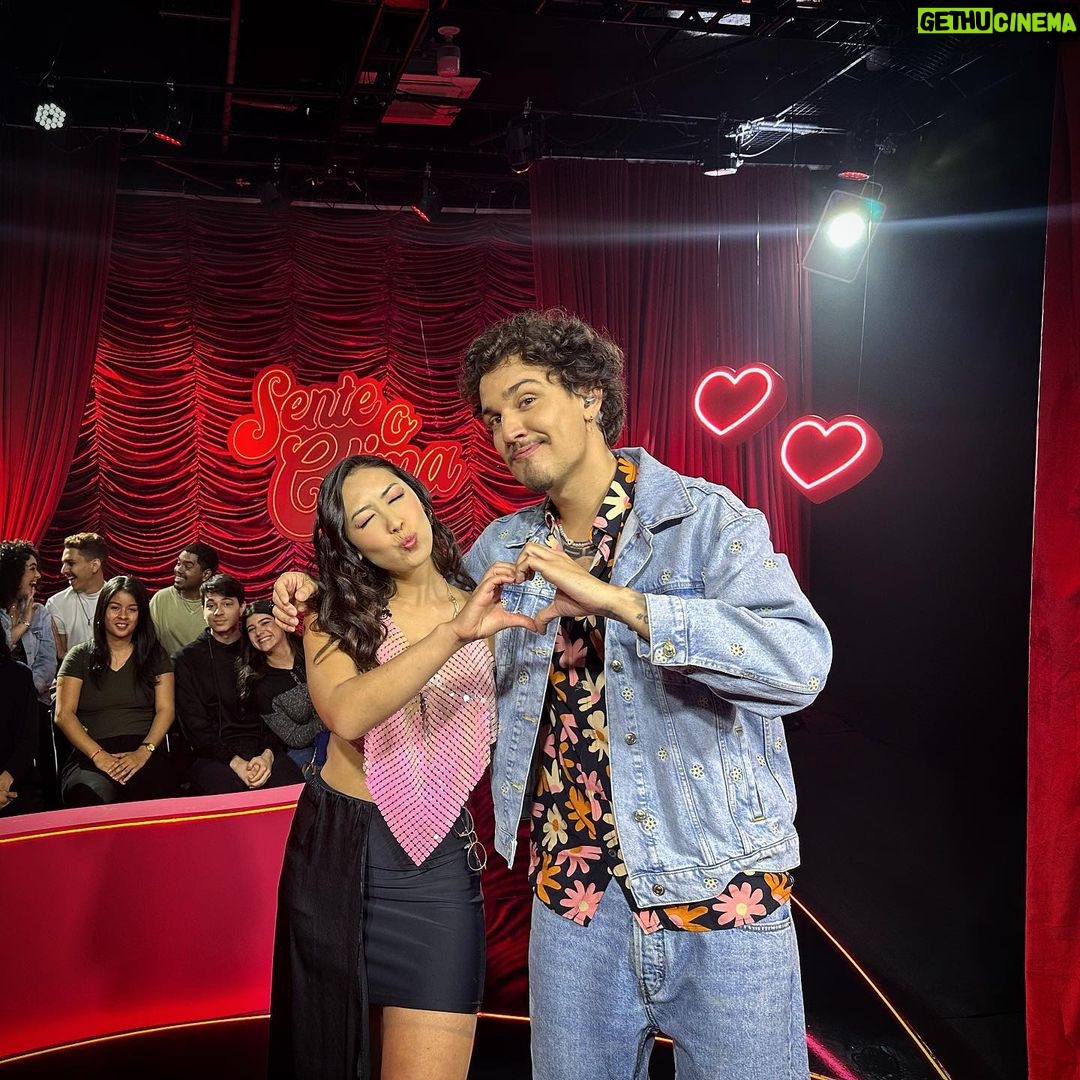 Christian Figueiredo Instagram - TÔ AMANDO O SENTE O CLIMA ❤️🔥 toda terça às 20:07 | uma prod. @diaestudio