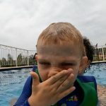 Christian Figueiredo Instagram - casa nova, piscina nova, vida nova, tudo novo… estamos felizes e gratos pela VIDA, sempre! ❤️