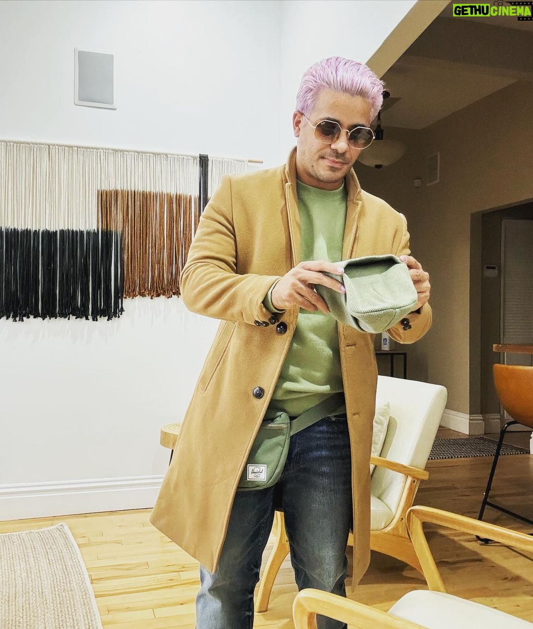 Christian Navarro Instagram - Okay St. Louis. Already top marks, one morning in.