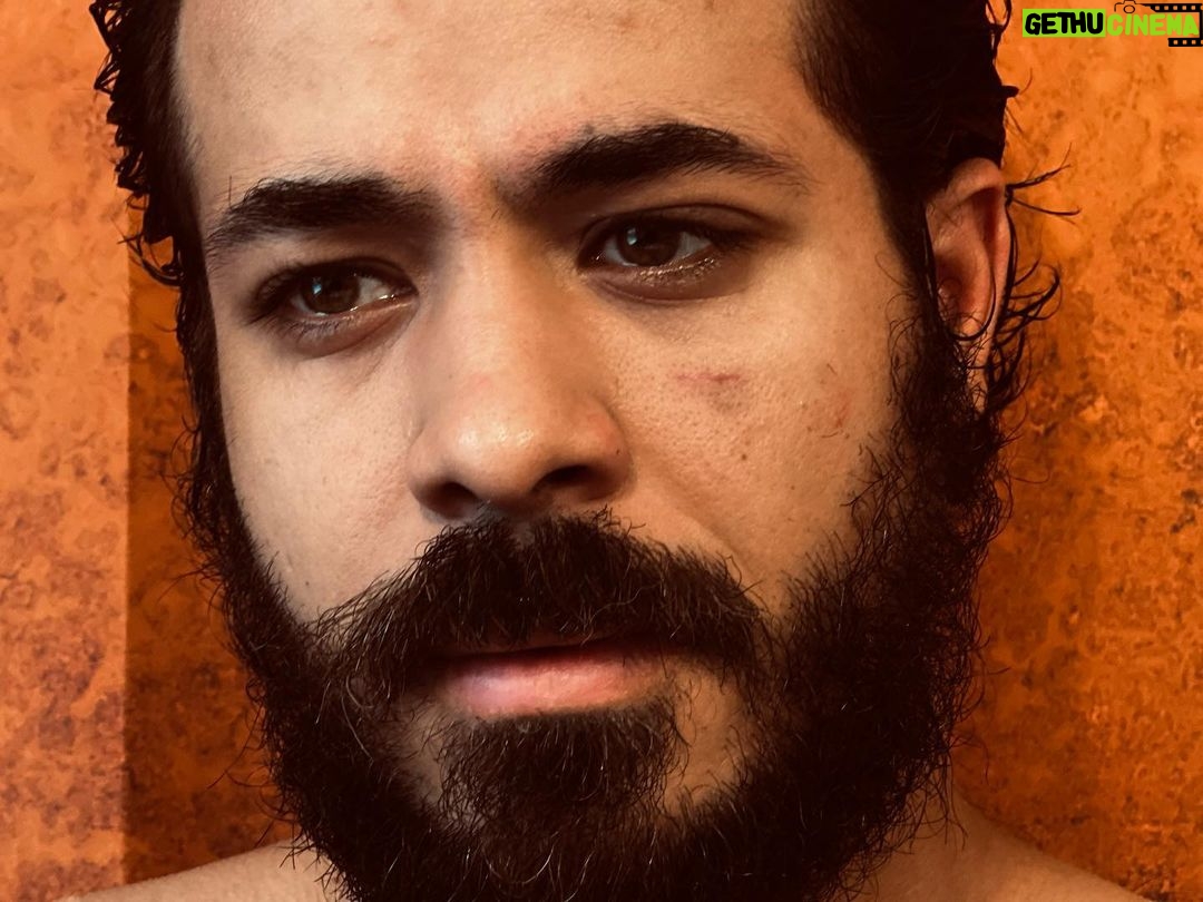 Christian Navarro Instagram - Che Che Che