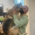 Christian Navarro Instagram - Never too old or too big for a kiss from daddy ❤️❤️❤️