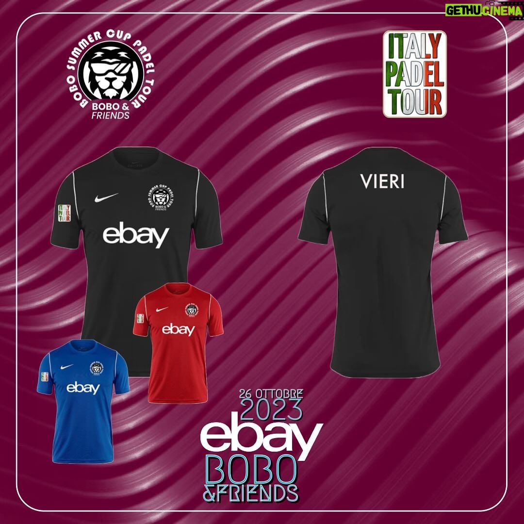 Christian Vieri Instagram - Giovedì 26 Ottobre si svolgerà la EBAYBOBO&FRIENDS! Tantissimi i campioni che si sfideranno e moltissime saranno le sorprese per i followers durante la giornata. Dove si giocherà? Presso il @milanourbanpadel , il circolo vincitore della prima edizione della @labattagliadeicircoli !! Giovedì sarà uno SHOW clamoroso! Chi vincerà? Un ringraziamento ad @ebay_it per essere con noi in questa Bobo&Friends di assoluto livello! #padel #padelitaliano #vieri #bobo&friends #ebay #italypadeltourbombeer