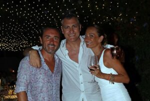 Christian Vieri Instagram - Photos photos photos 🎉😂🎉🎉🎉🎉😂